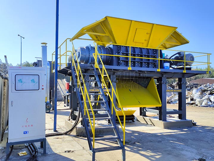 工业固废撕碎机